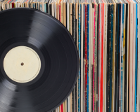 Winyle pobiły płyty CD – raport RIAA